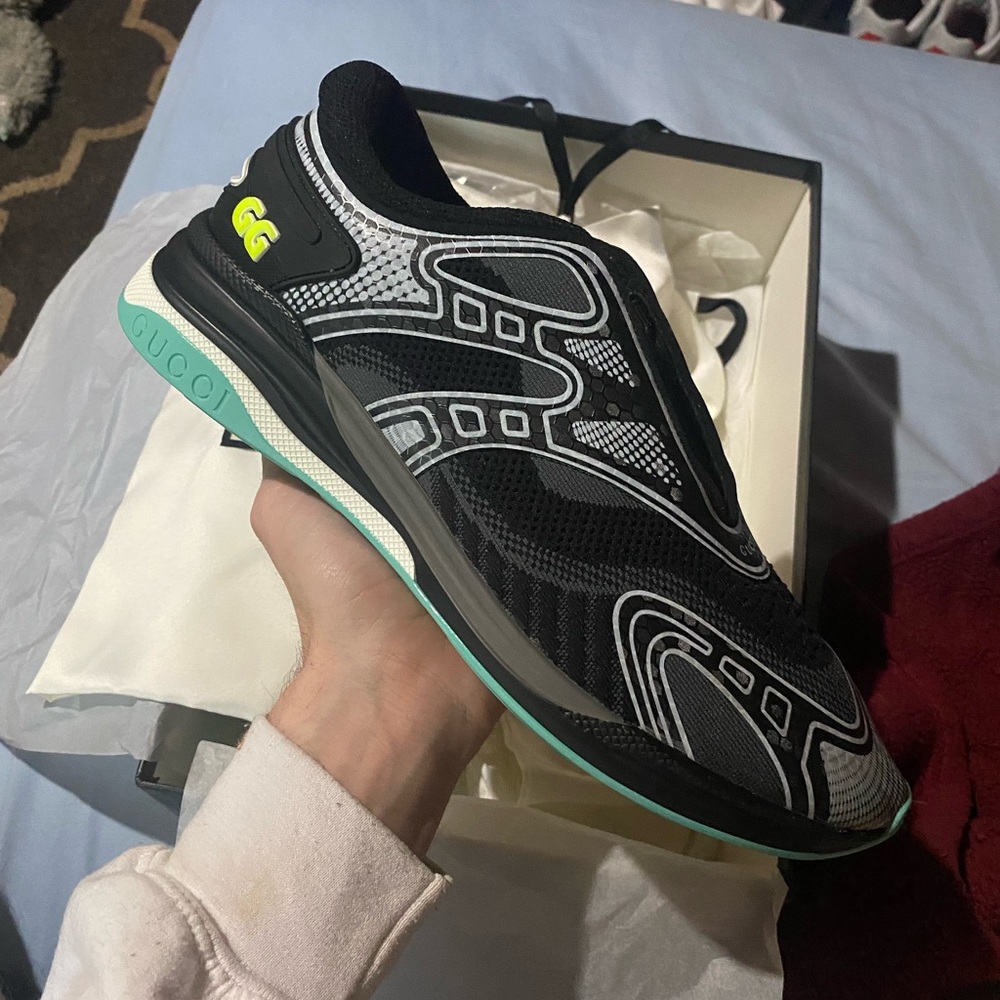Gucci ‘Ultra Pace R’ Shoes *Size 9 mens US*
